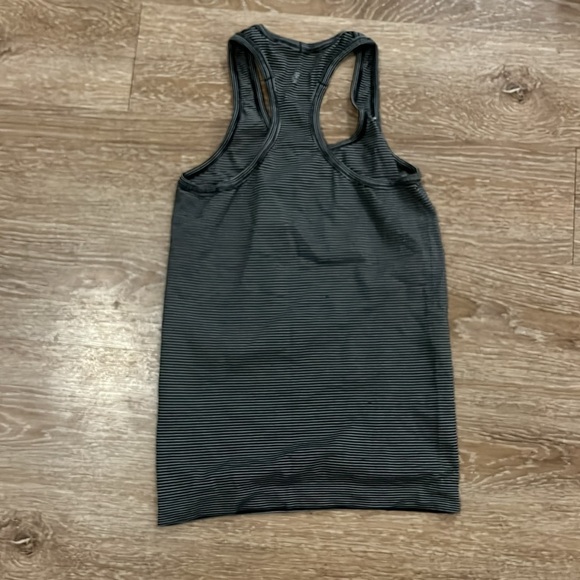 Swiftly Tech Racerback - Picture 3 of 4